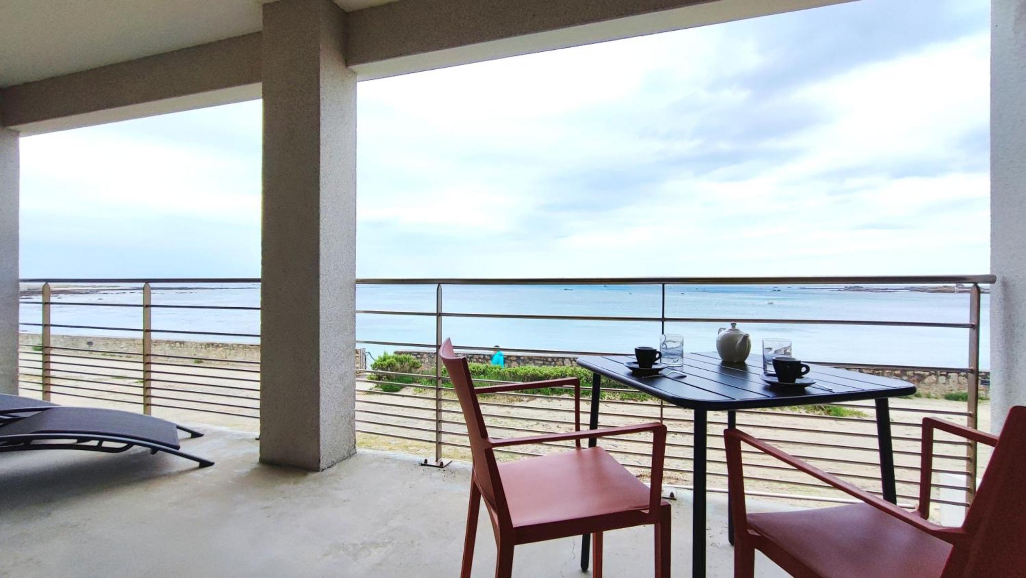 Apartamento Reve Bleu - Vue Mer Exceptionnelle - Wifi - Draps Et Serviettes Inclus - Balcon Avec Mobilier De Jardin Penmarcʼh Exterior foto